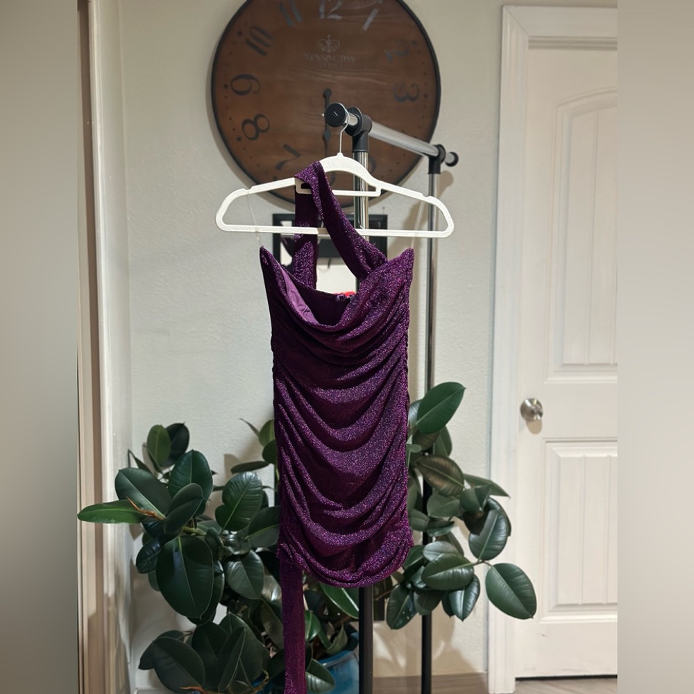 Women’s dress